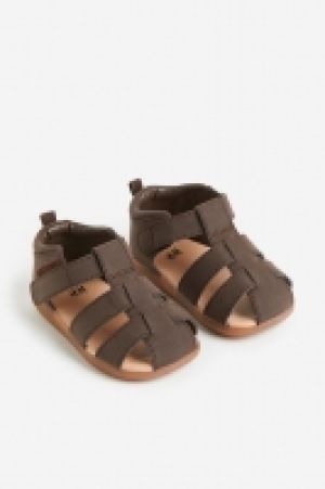 Riemensandalen CHF 14.95