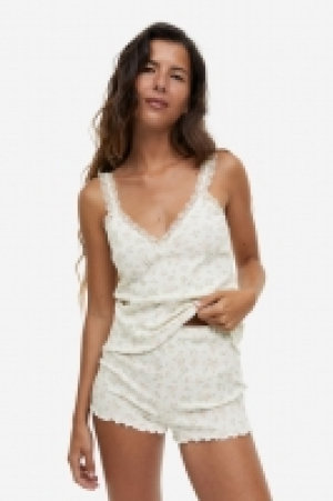 Schlaftop und Shorts CHF 20.95