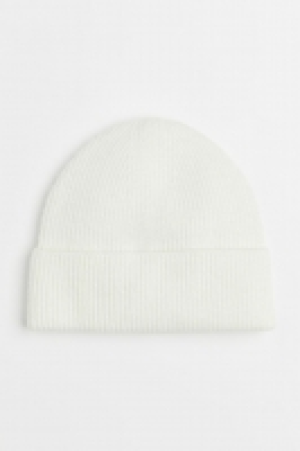 Mütze in Rippstrick CHF 11.95