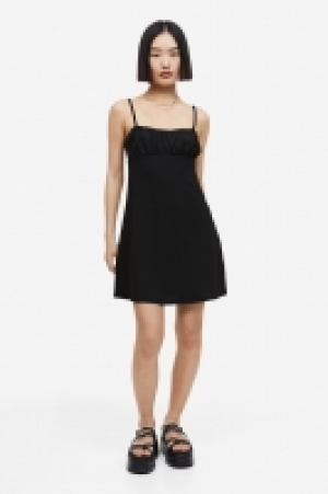 Gecrinkeltes Jerseykleid CHF 16.95
