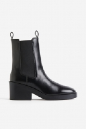 Chelseaboots mit Absatz CHF 48.95