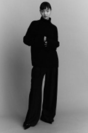 Gerippter Pullover mit Turtleneck CHF 22.95