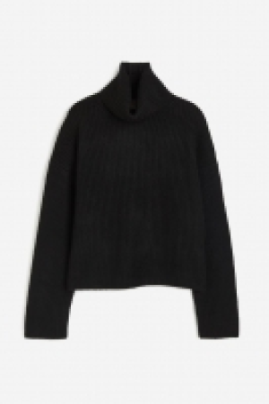Oversized-Rollkragenpullover CHF 14.95