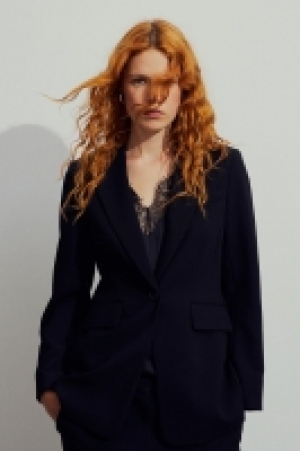 Figurnaher Blazer CHF 48.95