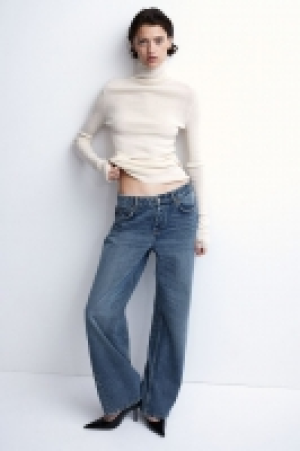 Wide Regular Jeans CHF 39.95