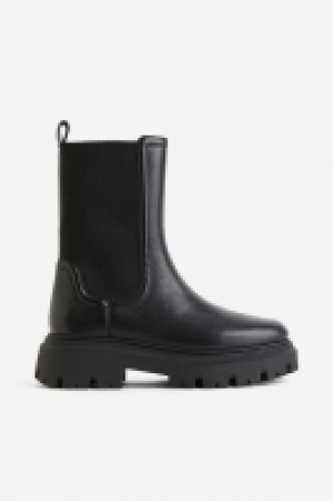 Chelseaboots aus Leder CHF 69.95