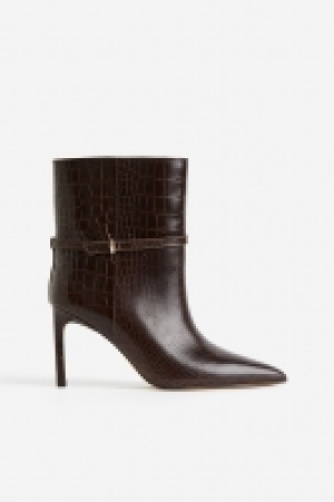 Stiefeletten aus Leder CHF 109.00