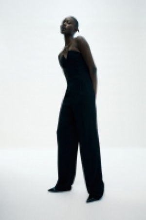 Jumpsuit mit Bindegürtel CHF 43.95