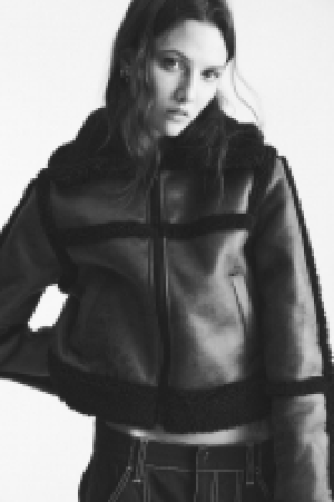 Jacke mit Teddyfutter CHF 19.95