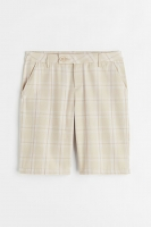 Bermudashorts mit tiefem Bund