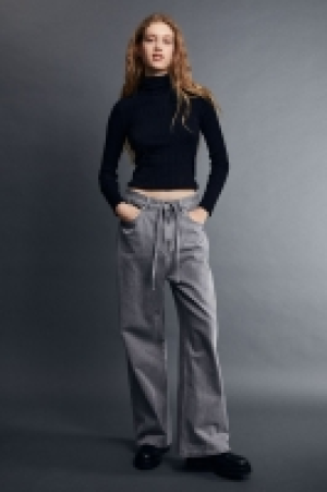 Gerippter Rollkragenpullover CHF 13.95