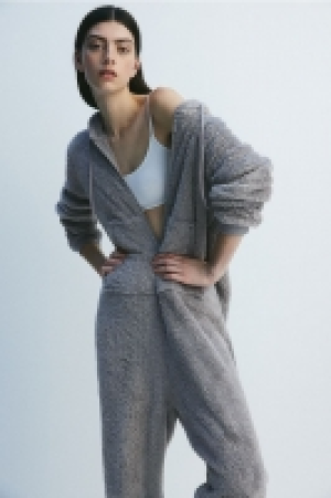 HM  Pyjama-Jumpsuit aus Teddyfleece