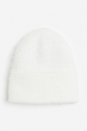 HM  Flauschige Strickmütze