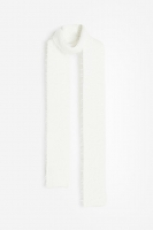 Flauschiger Schal CHF 12.95