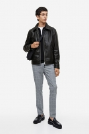 Jacke mit Kragen