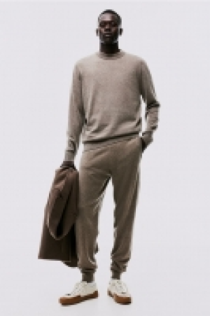 Feinstrick-Joggpants aus Wollmix Regular Fit CHF 42.95