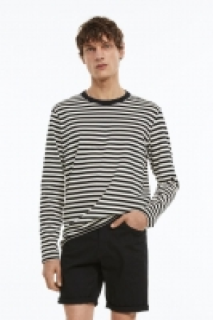 Shorts aus Baumwolltwill Slim Fit CHF 14.95