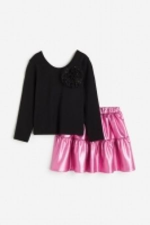 2-teiliges Set mit Shirt und Jupe CHF 14.95