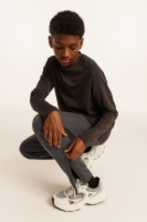Warme Sport-Joggpants mit Zippern CHF 22.95