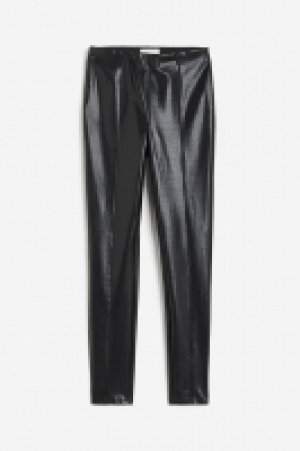 Beschichtete Leggings mit Bügelfalten CHF 29.95