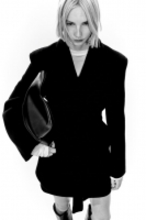 Wollmix-Blazer mit Bindegürtel CHF 179.00