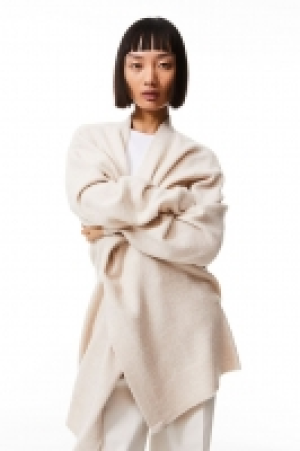 Langer Cardigan CHF 22.95