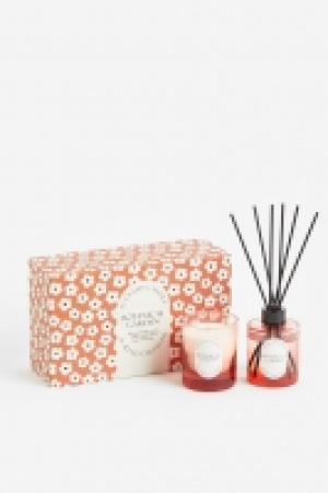 Duftkerze und Diffuser CHF 22.95