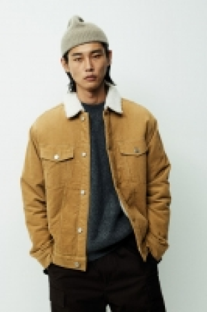 HM  Cordjacke mit Futter aus Teddyfleece