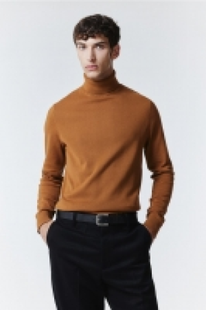 Feinstrick-Rollkragenpullover Slim Fit CHF 19.95