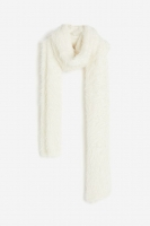 Flauschiger Schal CHF 8.95