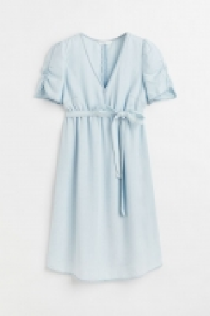 HM  MAMA Kleid mit Bindegürtel