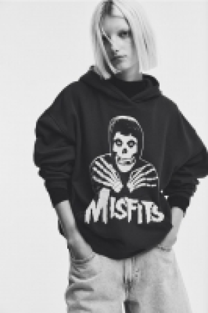 Oversized Hoodie mit Motiv CHF 8.95
