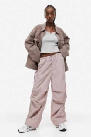 Fallschirmhose CHF 22.95