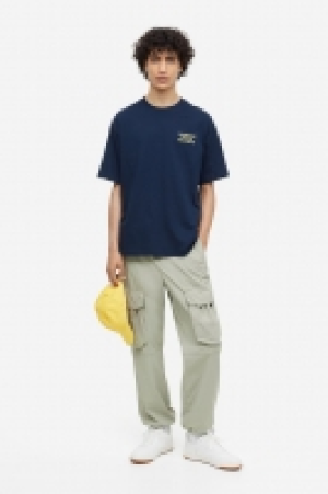 Cargohose aus Nylon in Relaxed Fit CHF 13.95