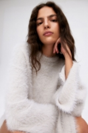 Flauschiger Pullover CHF 43.95
