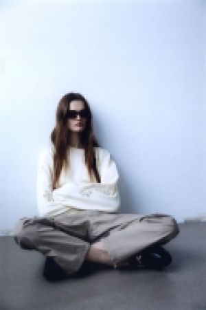 Sweatshirt mit Stickerei CHF 26.95