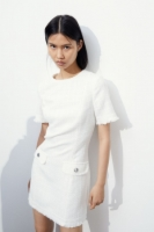 Bouclé-Kleid