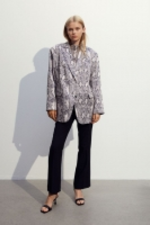 Oversized Blazer aus Satin CHF 41.95