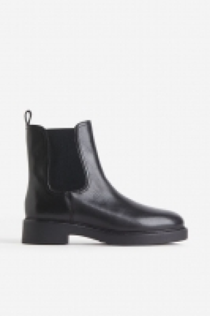 Chelseaboots aus Leder CHF 84.95