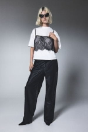 Crop-Top aus Spitze