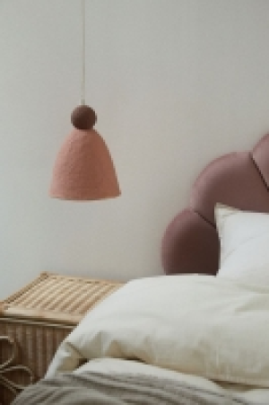 Pendelleuchte aus Pappmaché