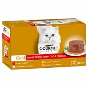 Qualipet  Gourmet Gold Schmelzender Kern - Rind, Huhn, Lachs & Thunfisch