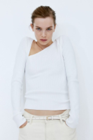 Pullover mit asymmetrischem Ausschnitt CHF 39.95