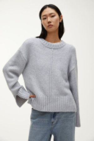 HM  Pullover mit Nahtdetail