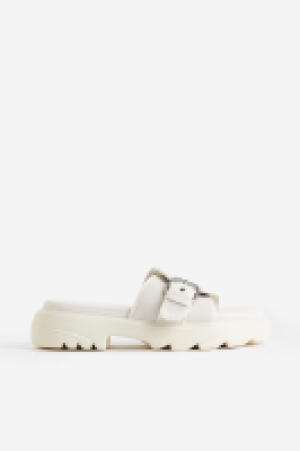 HM  Chunky Sandalen
