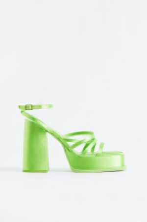 HM  Plateau-Sandalen