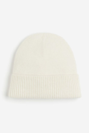 Mütze in Rippstrick CHF 4.95
