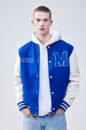 Baseballjacke in Regular Fit
