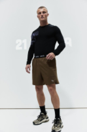 DryMove™ 2-in-1-Sportshorts mit 4-Wege-Stretch CHF 47.95