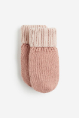 Gestrickte Fäustlinge
